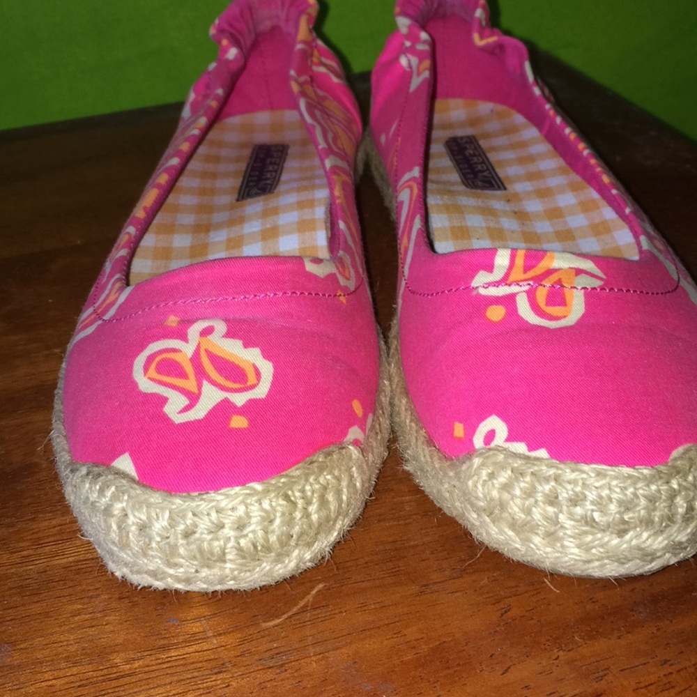 Sperry size 6.5 pink orange and beige espadrilles